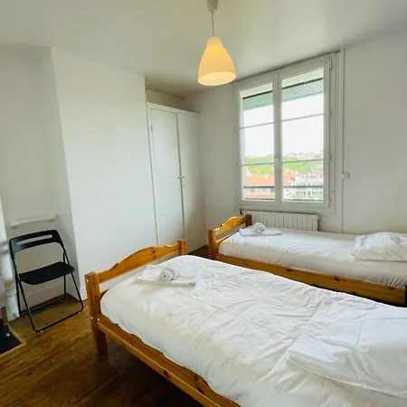 Spacious Duplex With Balcony In Saint-Jean-De-Luz * Saint-Jean-de-Luz