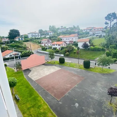 Apartment Spacious Duplex With Balcony In Saint-Jean-De-Luz *